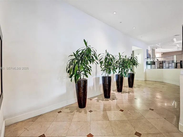 100 Lincoln Rd #836 — Photo 34