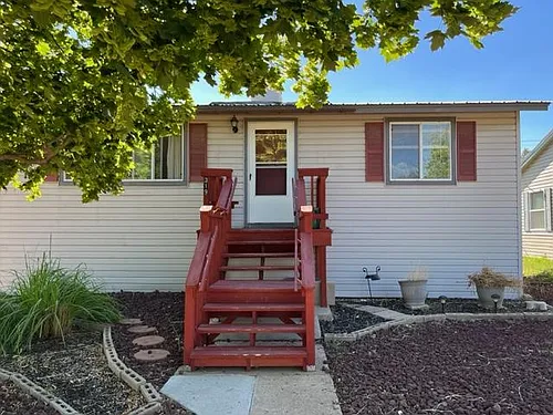 319 S Beech St Photo 1