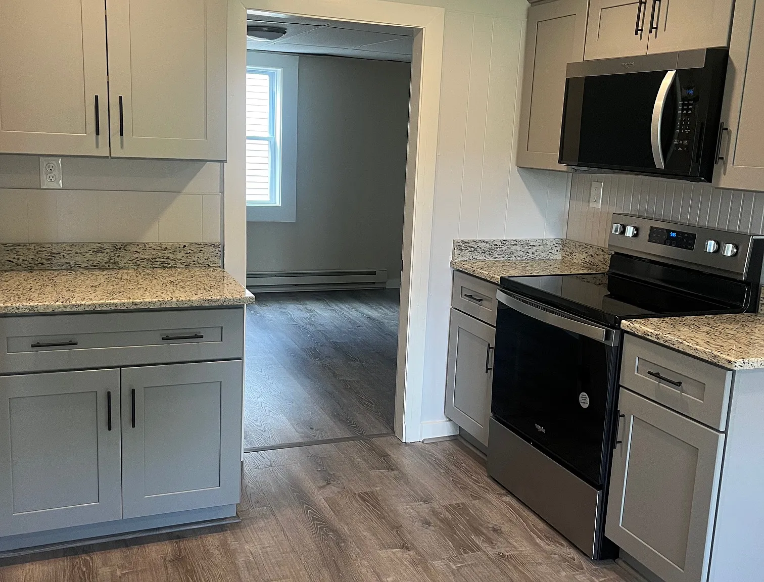 First Floor Apartment for Rent 19 Circle St, Baldwinville, MA — Photo 2