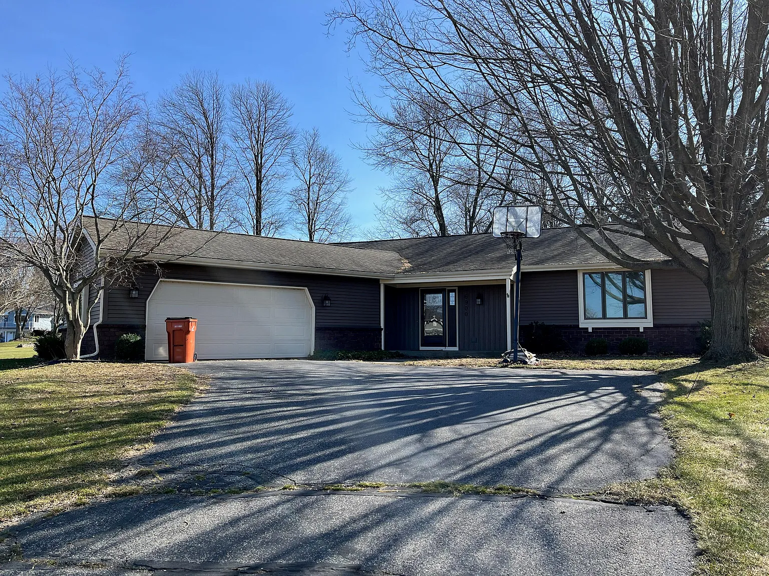6900 Vista Grande Dr NE photo 1