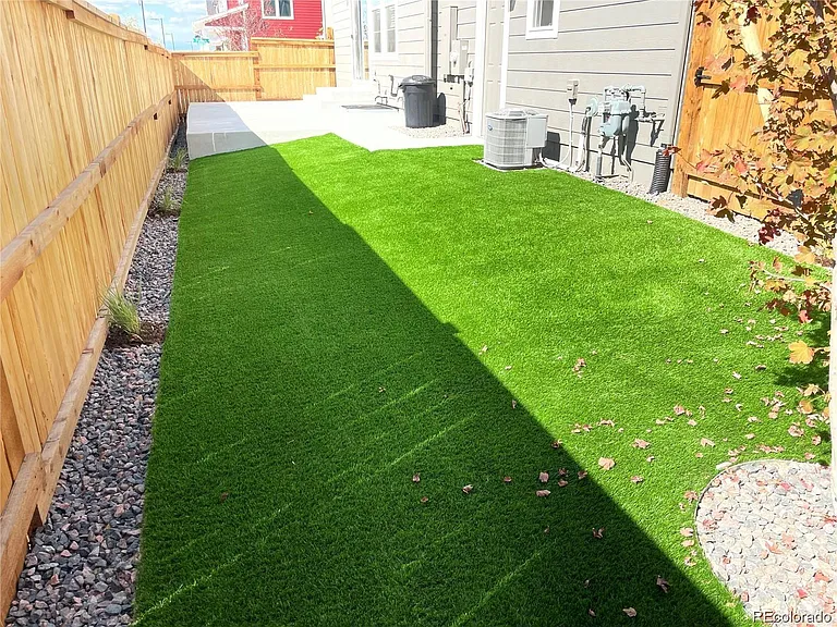 6302 N Fulton St — Photo 27