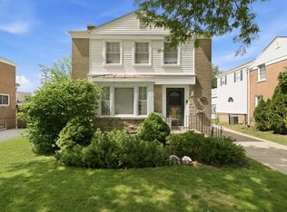 1446 Manchester Ave, Westchester, IL 60154