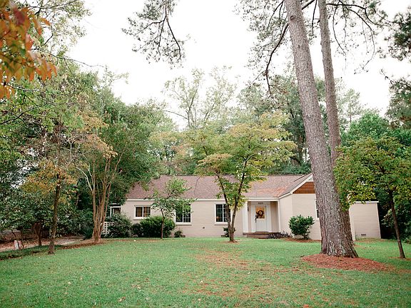 2nd image of 3004 Walton Way Ext