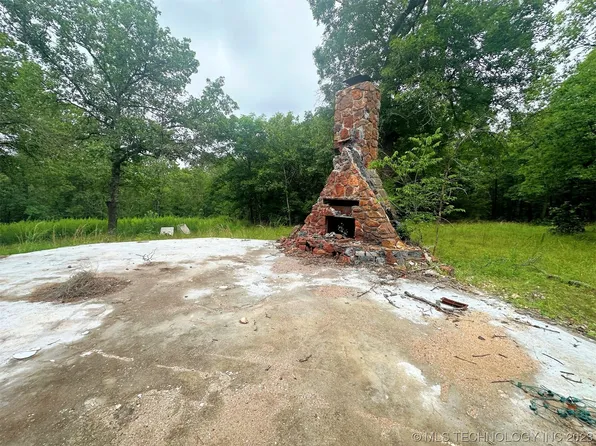 5611 E 610th Rd, Locust Grove, OK 74352