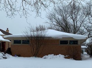 9033 Forestview Rd, Evanston, IL 60203