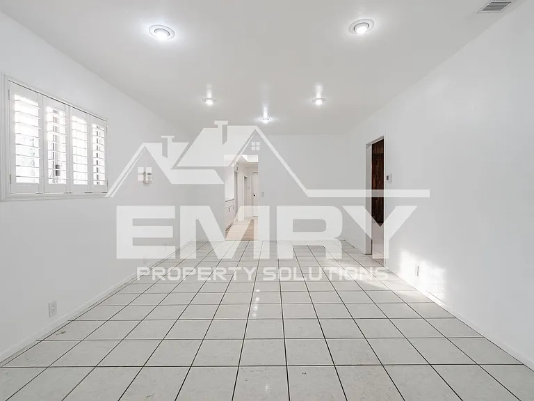 6221 Fishburn Ave — Photo 20