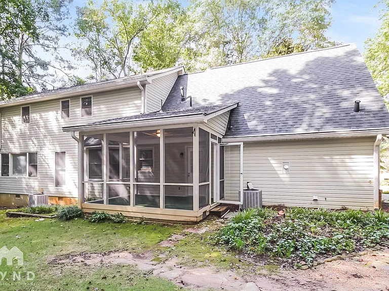 9014 Six Branches Trl — Photo 14