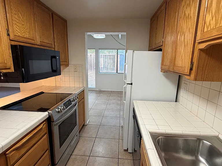 415 N Chorro St #5 — Photo 8