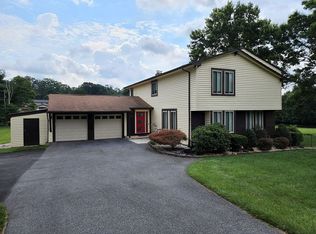 317 Bonnie Meadow Cir, Reisterstown, MD 21136