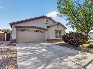 1827 E Carla Vista Dr, Gilbert, AZ 85295