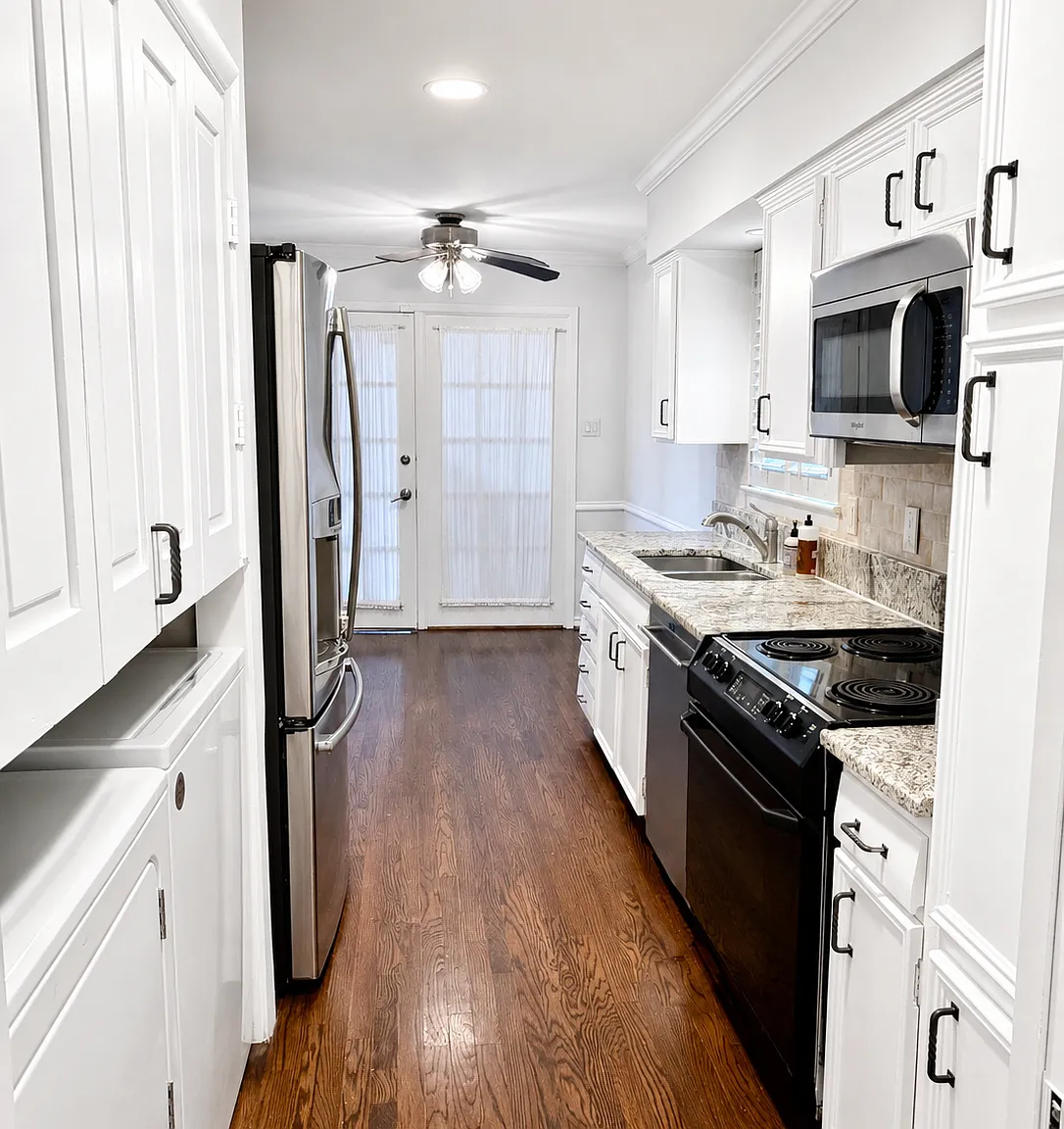 4413 Emerson Ave — Photo 3