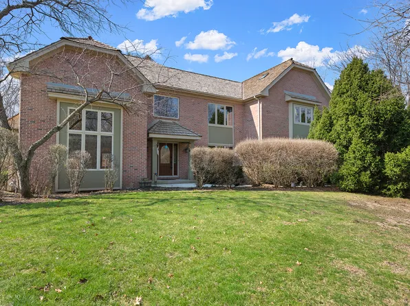 16693 W Cherrywood Ln, Wadsworth, IL 60083