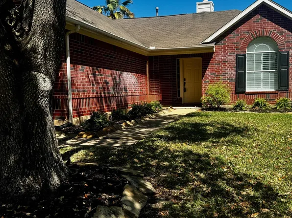 3506 Stratford Plaza Ln, Sugar Land, TX 77498