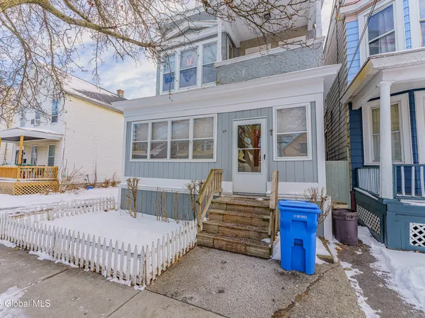 33 Bertha Street, Albany, NY 12209