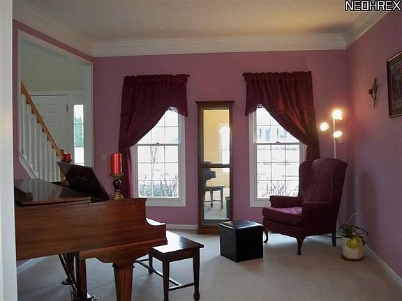 3rd image of 10240 Janet Dr