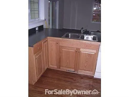 121 Ridge Dr photo 1
