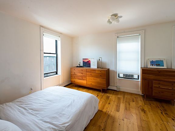 5th image of 487 Macdonough St #3
