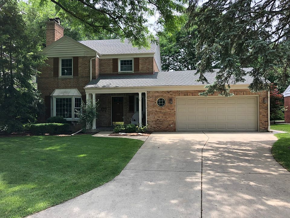 1st image of 320 S Windsor Dr