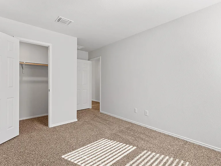504 Wyatt Way — Photo 23