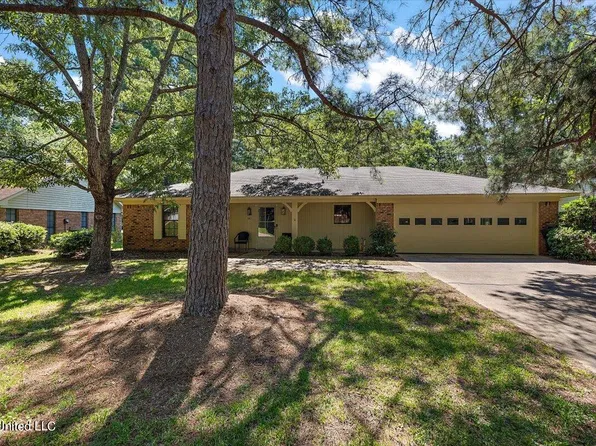 449 Greenleaf Trl, Madison, MS 39110