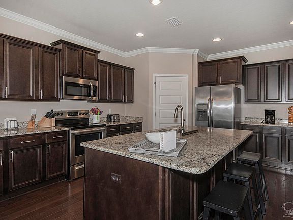5th image of 4456 Oak Orchard Cir