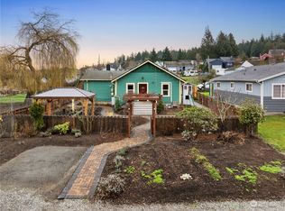 2607 W 2nd St, Anacortes, WA