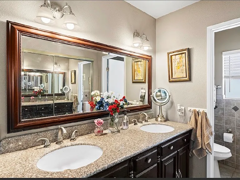 8101 E Woodsboro Ave — Photo 24