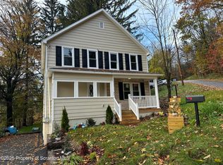 23-25 Shannon St, Simpson, PA 18407