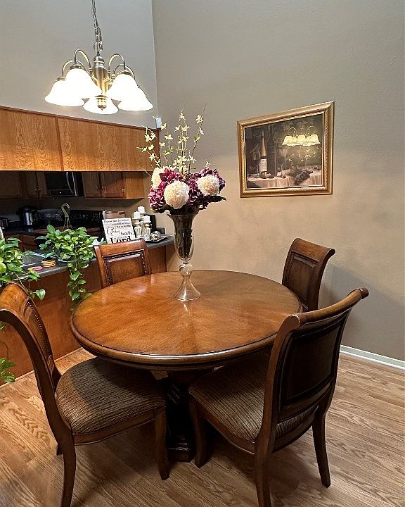 Carriage Quarters Greenacs Place 3636 Greenacres Place Dr Bossier