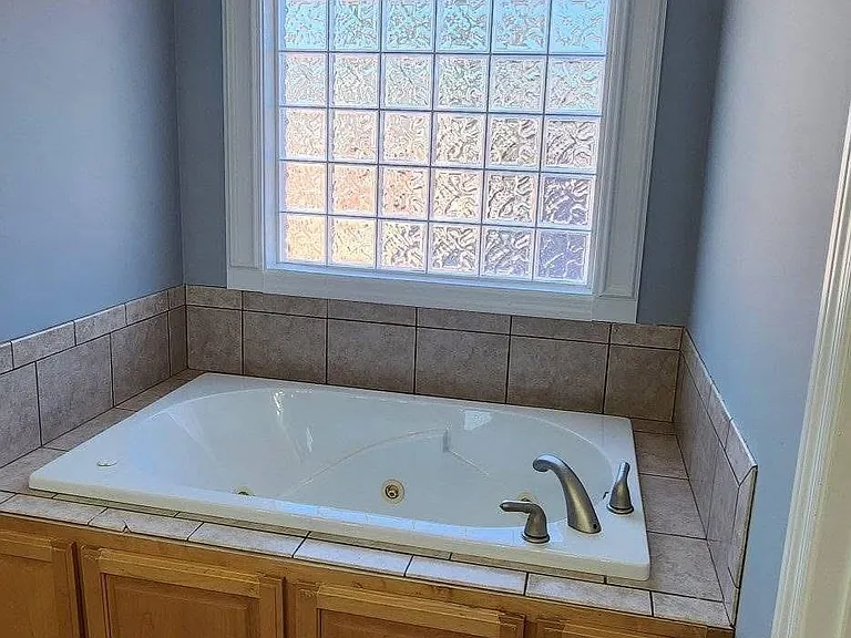 103 N Rim Rd — Photo 3
