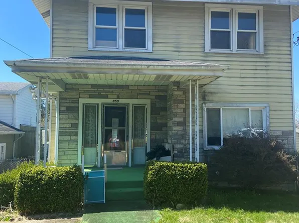 859 Windy Hill Road, Windsor Heights, WV 26075