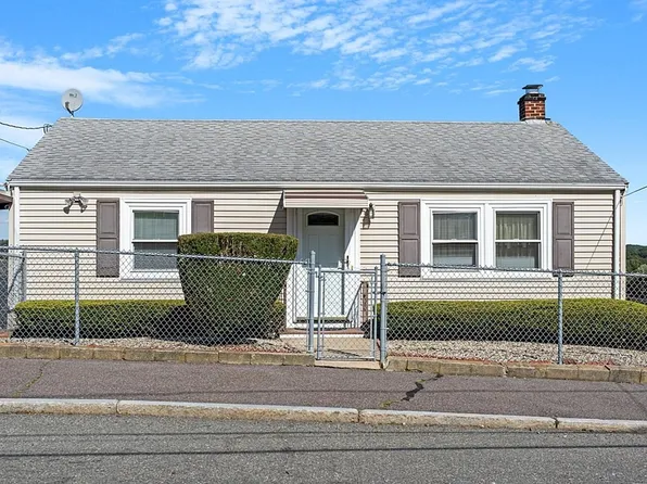 91 Cook St, Lynn, MA 01902