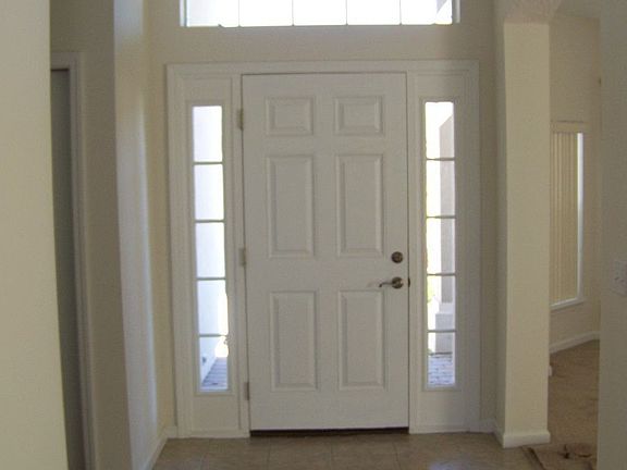 Nice Foyer
