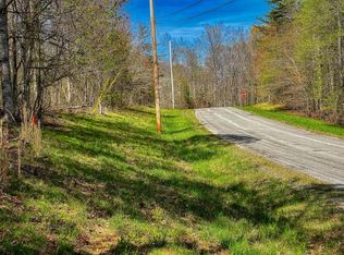 E Overlook Rd, Monterey, TN 38574