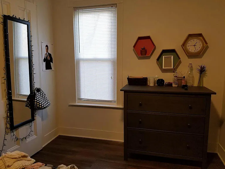 36 Chestnut St — Photo 11