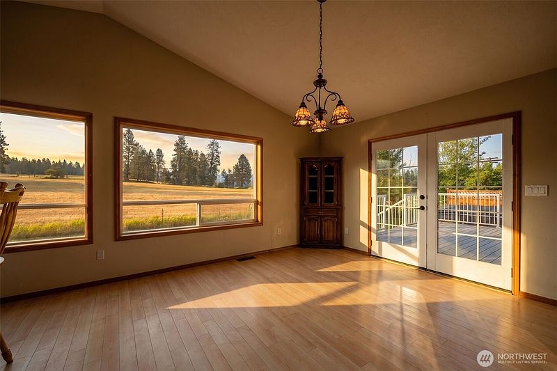 5th image of 8511 E Hamilton Road