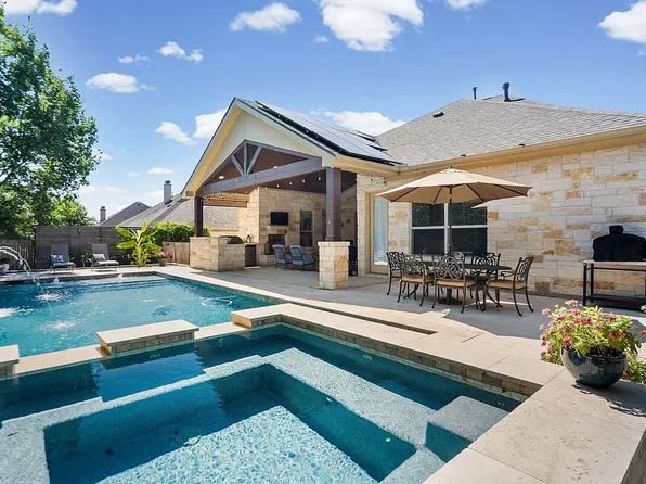 306 Swallowtail Dr, Austin, TX 78737