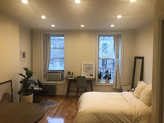 Rented by Francine Realty | media 13