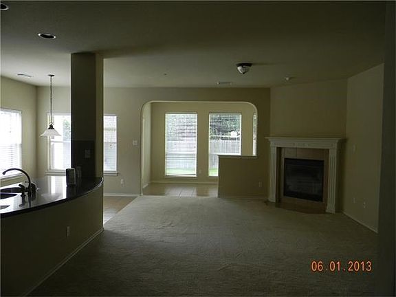 3rd image of 600 Hickory Run Dr