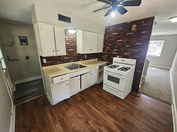 4th image of 199 Dalepark Dr APT 10