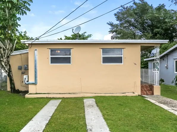 1841 NW 152nd St, Miami Gardens, FL 33054