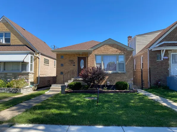 7133 S Sawyer Ave, Chicago, IL 60629