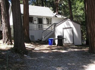 584 Lanes End Trl, Crestline, CA 92325