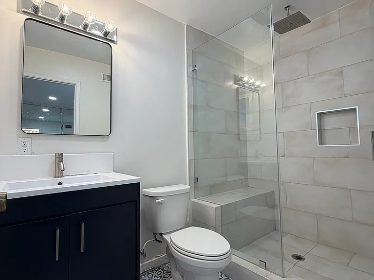 24167 Kittridge St — Photo 15