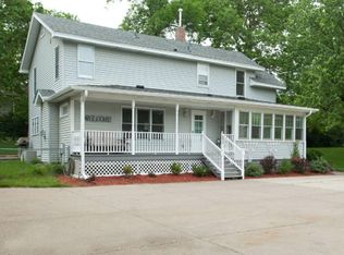 1034 Park St, Anoka, MN 55303