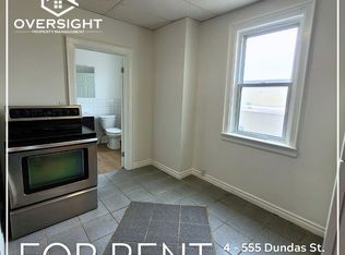 555 Dundas St #4, Woodstock, ON N4S 1C6