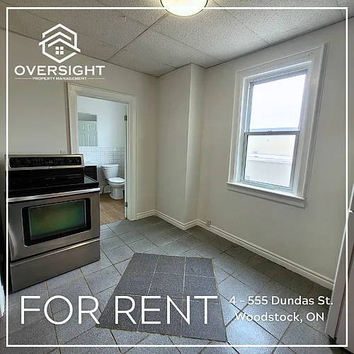 555 Dundas St #4 Photo 1 555 Dundas St #4 Photo 1