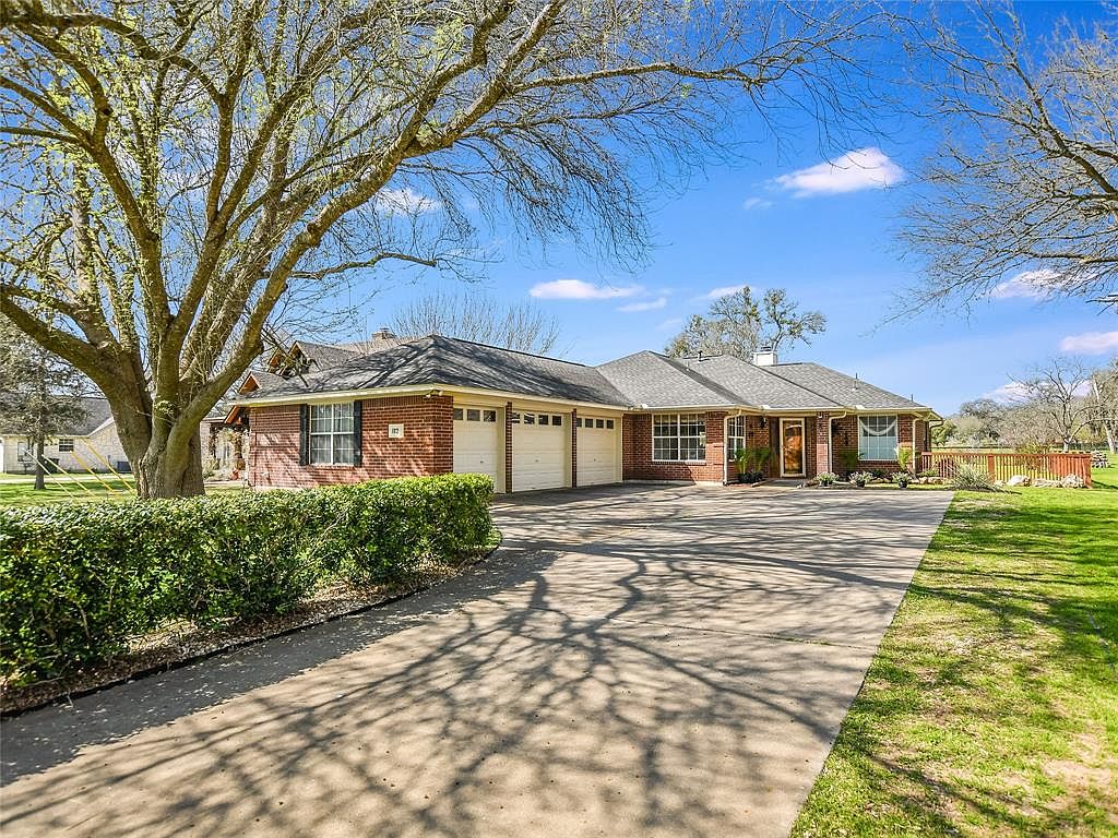112 Moku Manu Dr, Bastrop, TX 78602 Zillow
