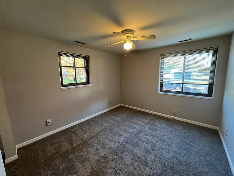 1608 Briedweng Ave — Photo 11