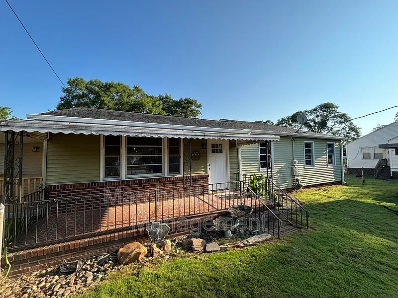 308 Gordon Street Ext